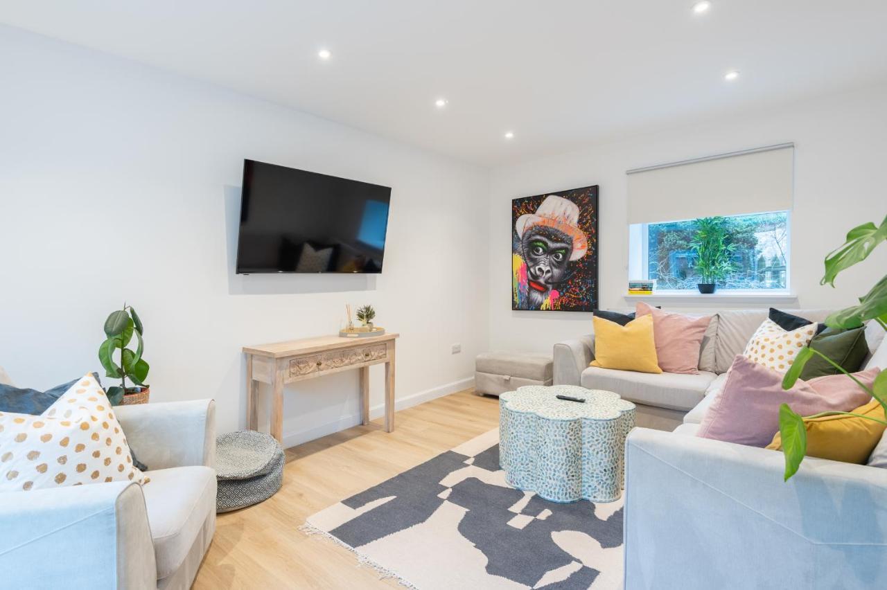 The Pinkish House - 4 Bed Home In The Town Centre Blairgowrie and Rattray ภายนอก รูปภาพ