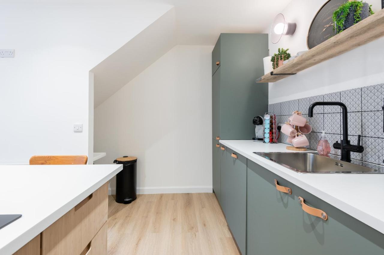 The Pinkish House - 4 Bed Home In The Town Centre Blairgowrie and Rattray ภายนอก รูปภาพ