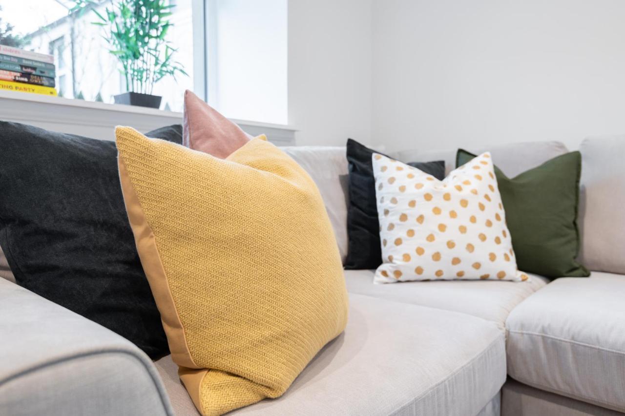 The Pinkish House - 4 Bed Home In The Town Centre Blairgowrie and Rattray ภายนอก รูปภาพ